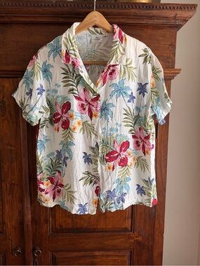 Hot Cotton by Marc Ware Linen Tropical Floral Snap Button Down Top